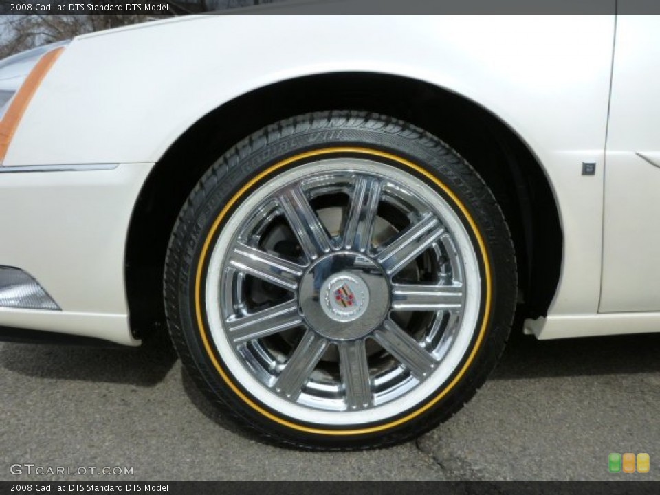 2008 Cadillac DTS  Wheel and Tire Photo #79370185