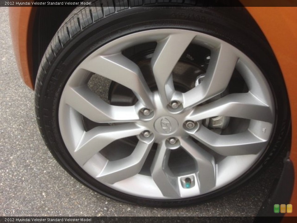 2012 Hyundai Veloster  Wheel and Tire Photo #79378393