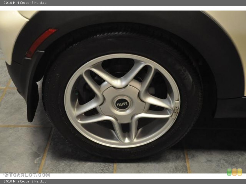 2010 Mini Cooper S Hardtop Wheel and Tire Photo #79447025