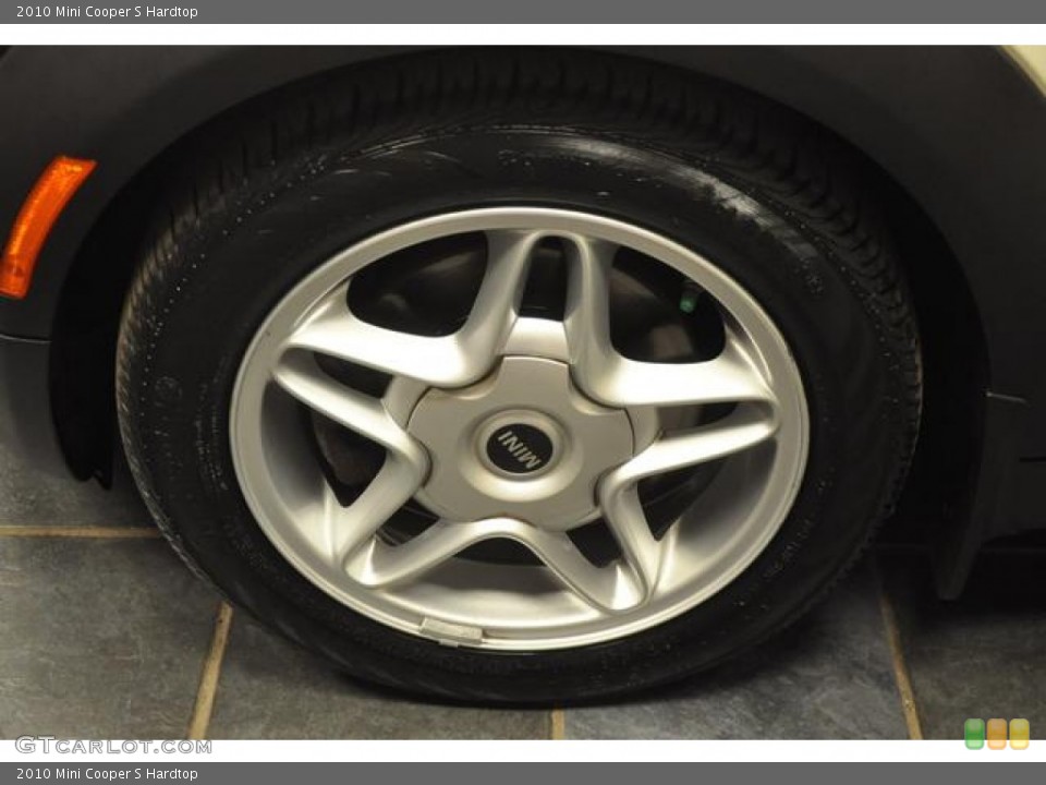 2010 Mini Cooper S Hardtop Wheel and Tire Photo #79447279