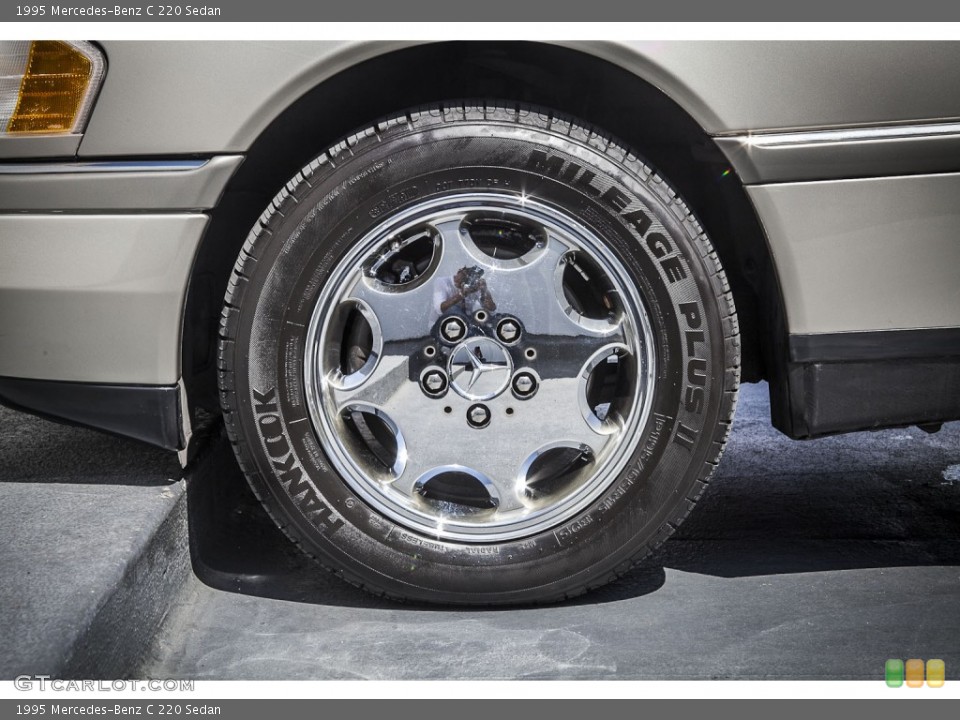 1995 Mercedes-Benz C 220 Sedan Wheel and Tire Photo #79447635