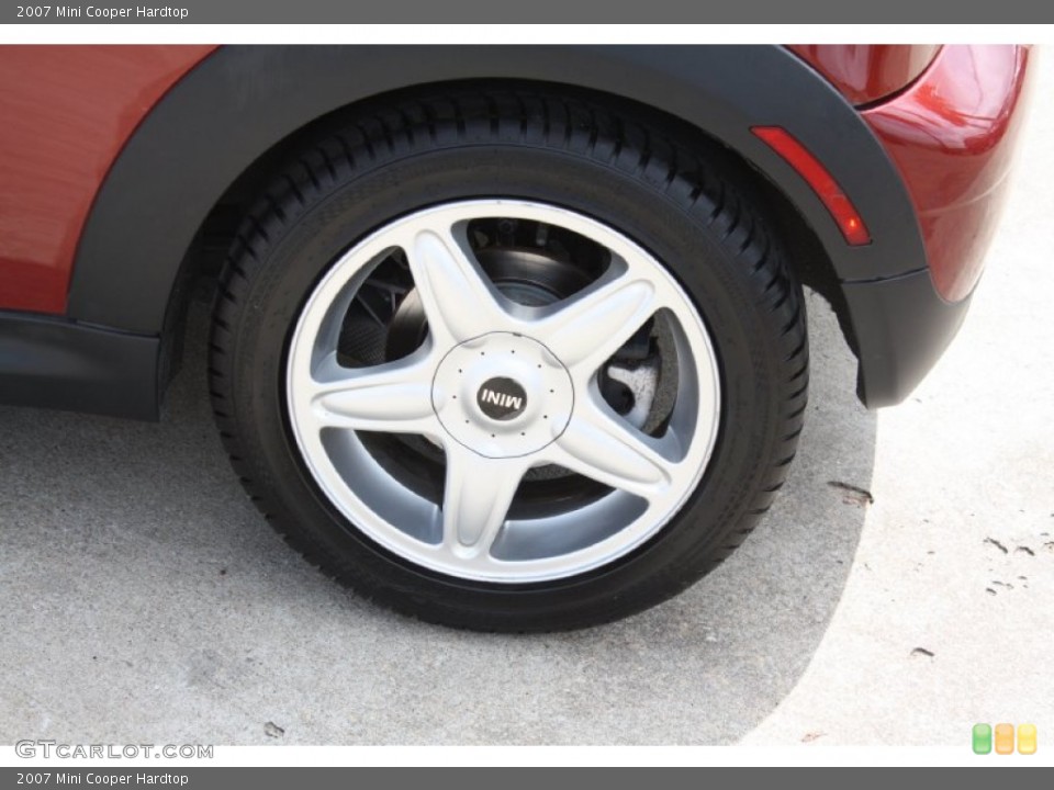 2007 Mini Cooper Hardtop Wheel and Tire Photo #79477777