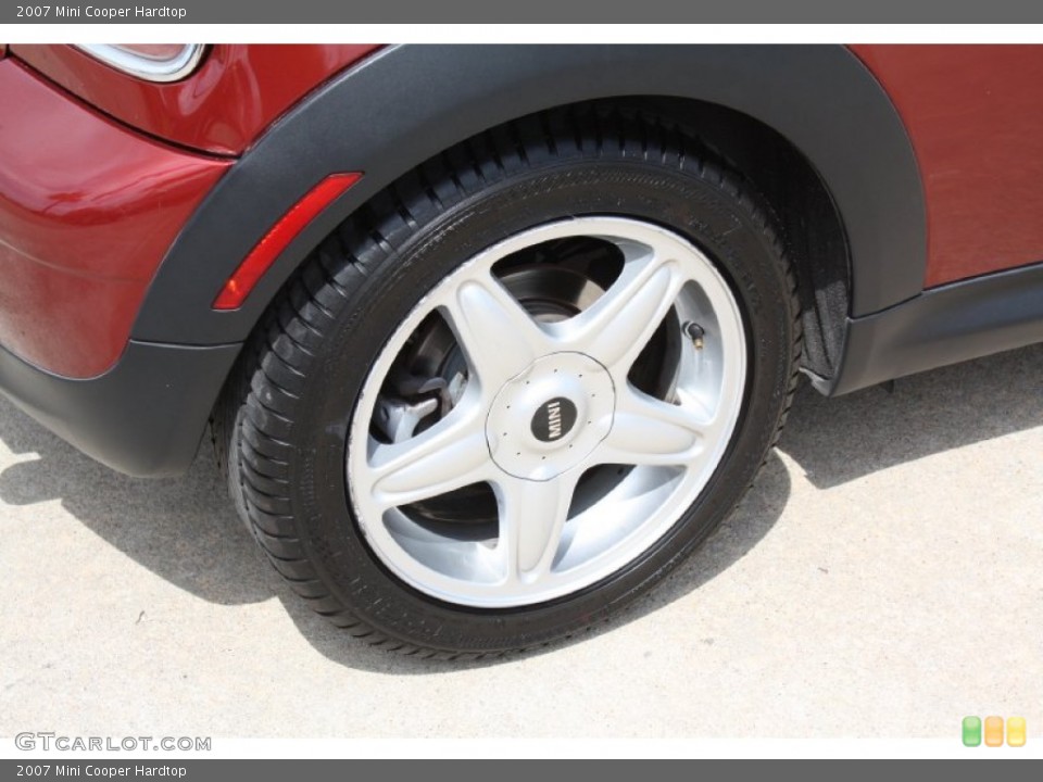 2007 Mini Cooper Hardtop Wheel and Tire Photo #79477881