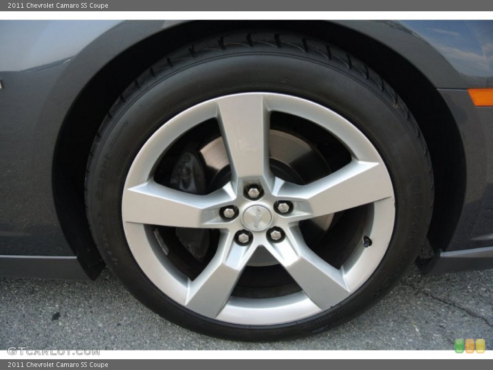 2011 Chevrolet Camaro SS Coupe Wheel and Tire Photo #79510880