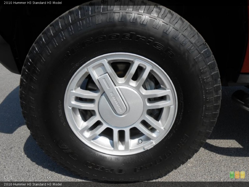 2010 Hummer H3  Wheel and Tire Photo #79520523