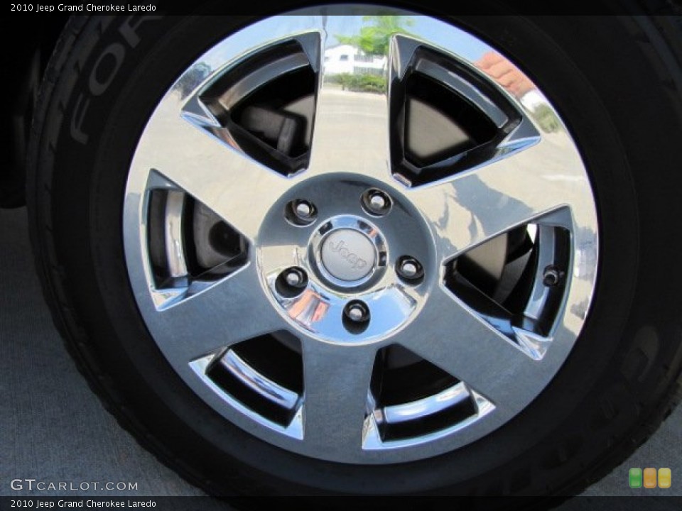 2010 Jeep Grand Cherokee Laredo Wheel and Tire Photo #79547665