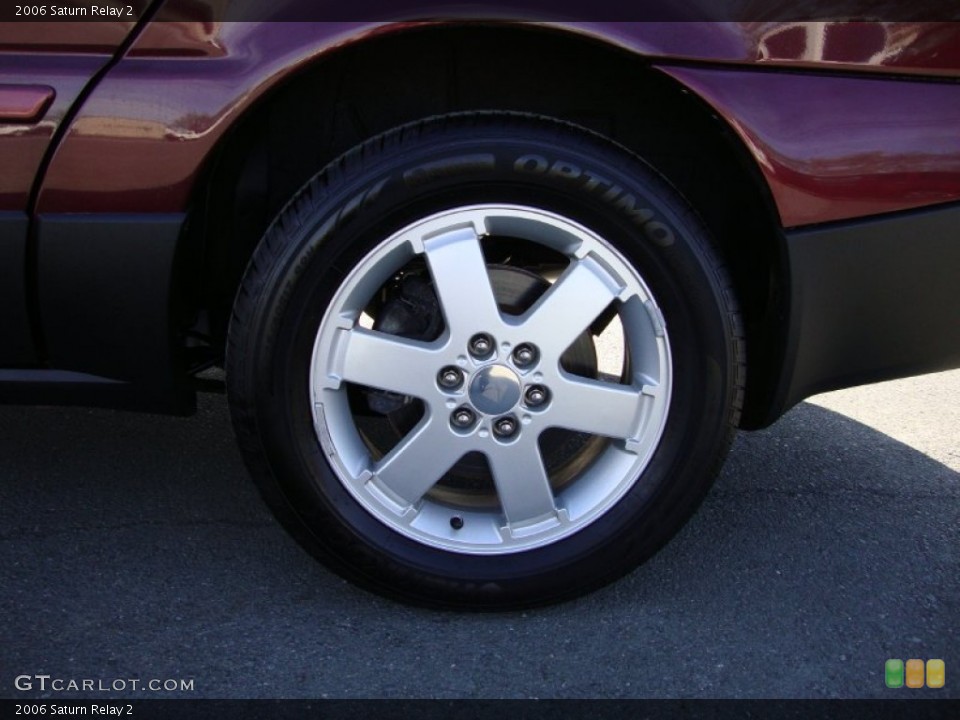 2006 Saturn Relay Wheels and Tires