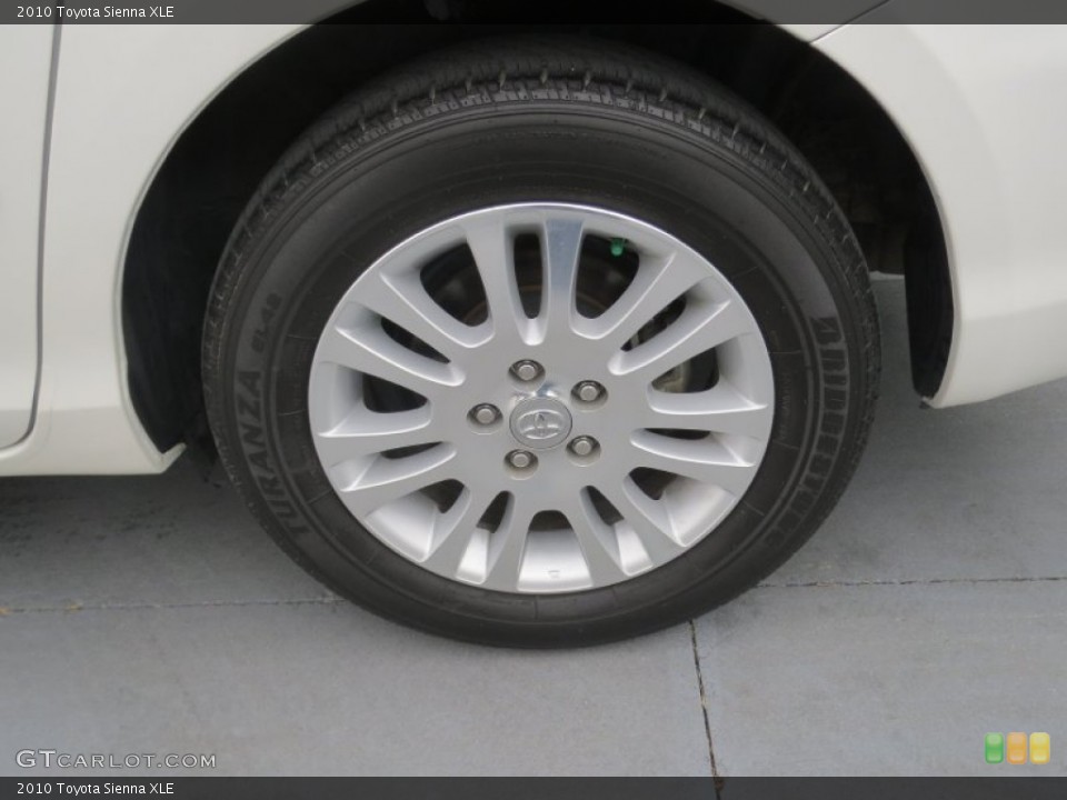 2010 Toyota Sienna XLE Wheel and Tire Photo #79639155