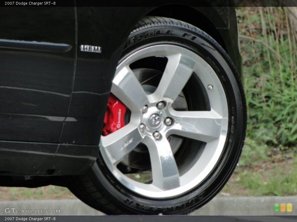 2007 Dodge Charger SRT-8 Wheel and Tire Photo #79657598