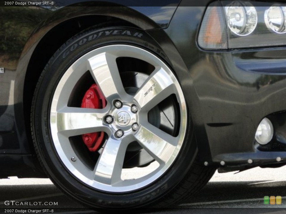 2007 Dodge Charger SRT-8 Wheel and Tire Photo #79657625