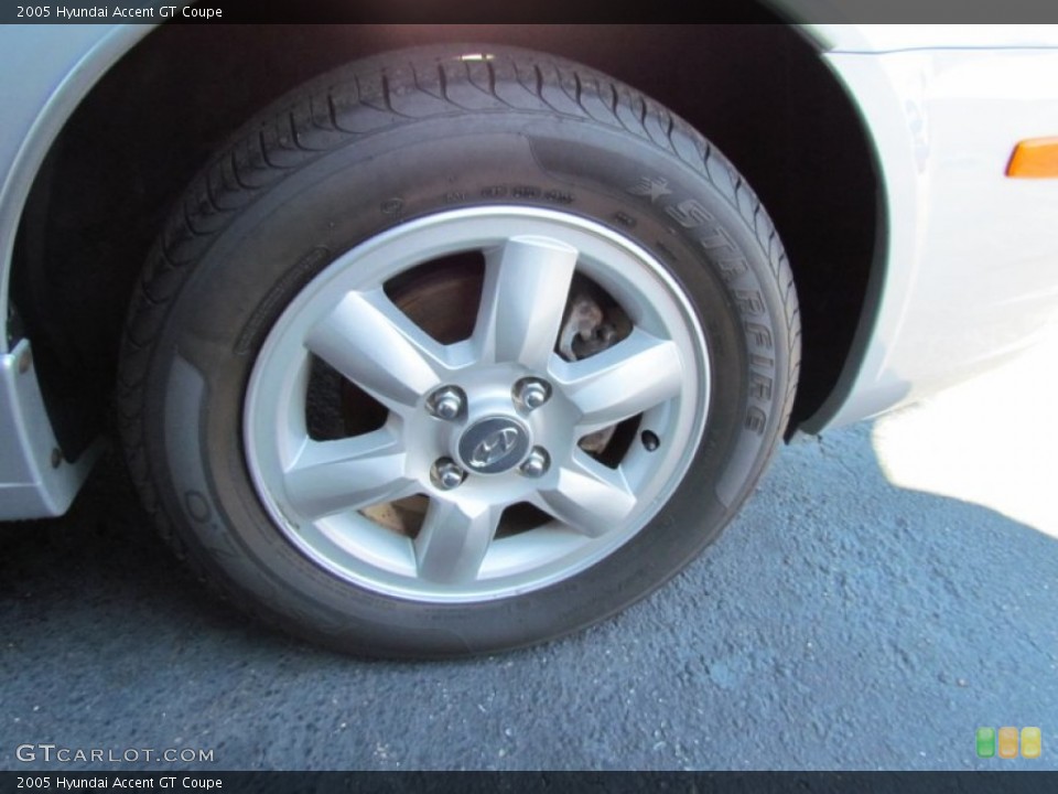 2005 Hyundai Accent GT Coupe Wheel and Tire Photo #79661605