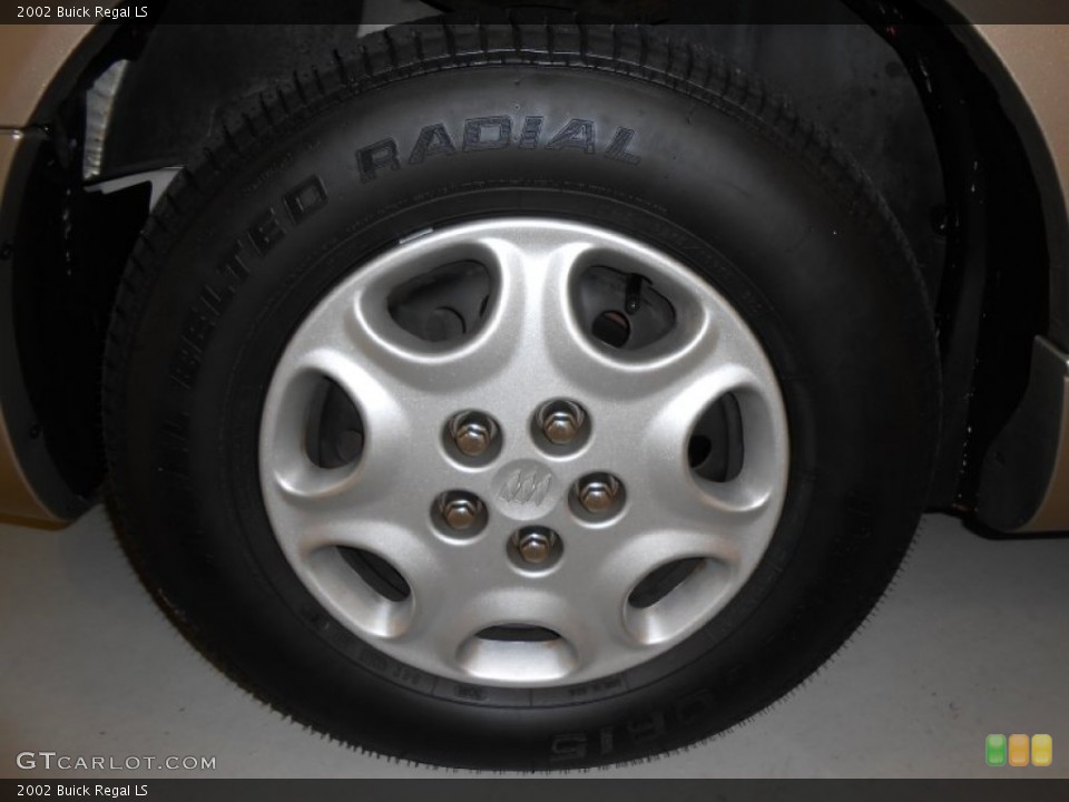 2002 Buick Regal LS Wheel and Tire Photo #79704499