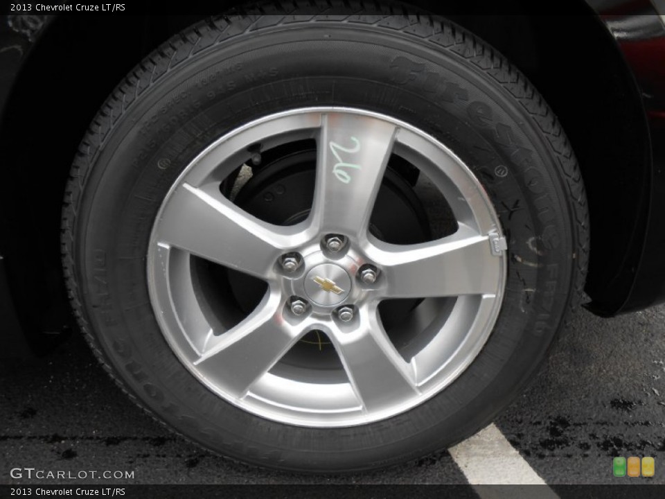 2013 Chevrolet Cruze LT/RS Wheel and Tire Photo #79705919