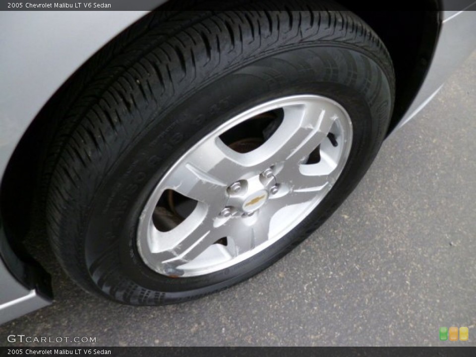 2005 Chevrolet Malibu LT V6 Sedan Wheel and Tire Photo #79780090