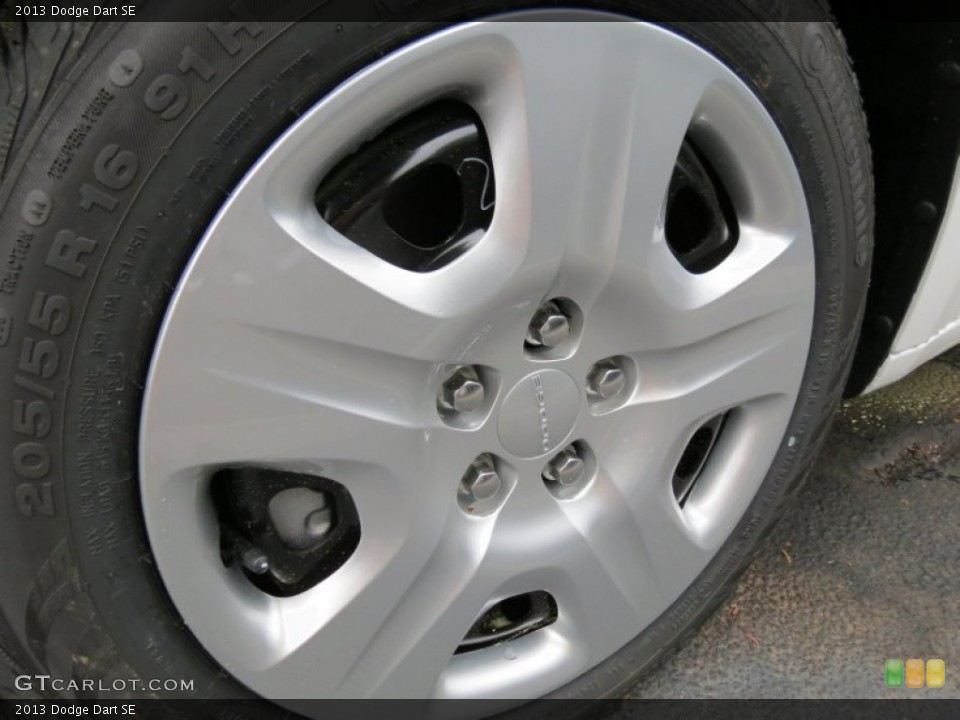 2013 Dodge Dart SE Wheel and Tire Photo #79789793