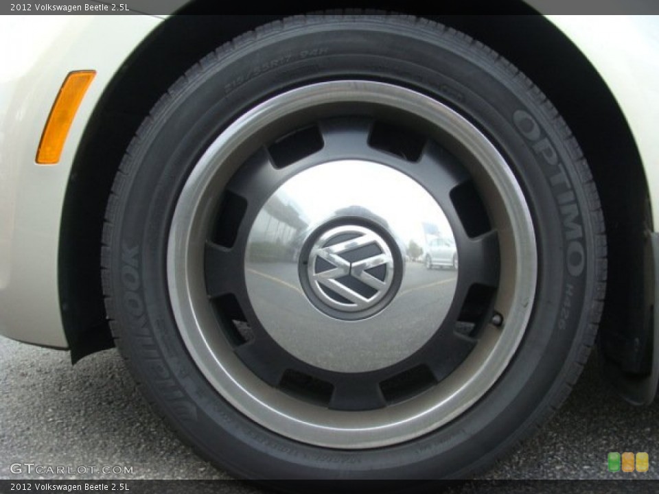 2012 Volkswagen Beetle 2.5L Wheel and Tire Photo #79815303