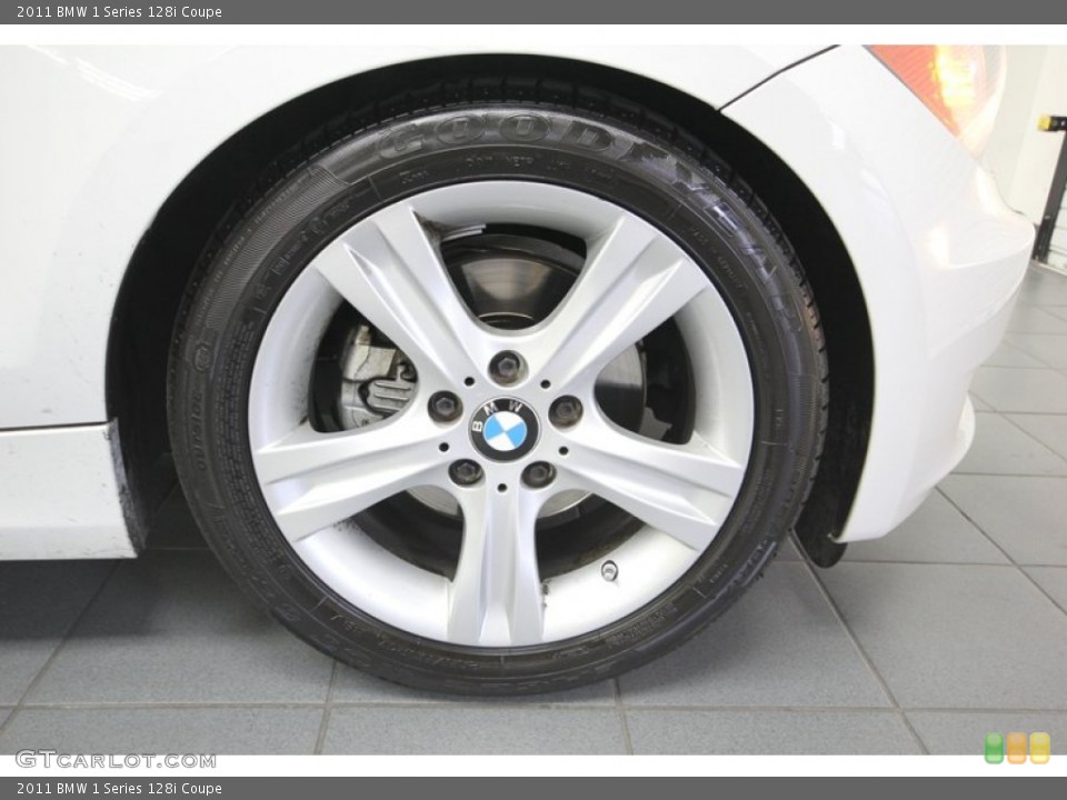 2011 BMW 1 Series 128i Coupe Wheel and Tire Photo #79820683