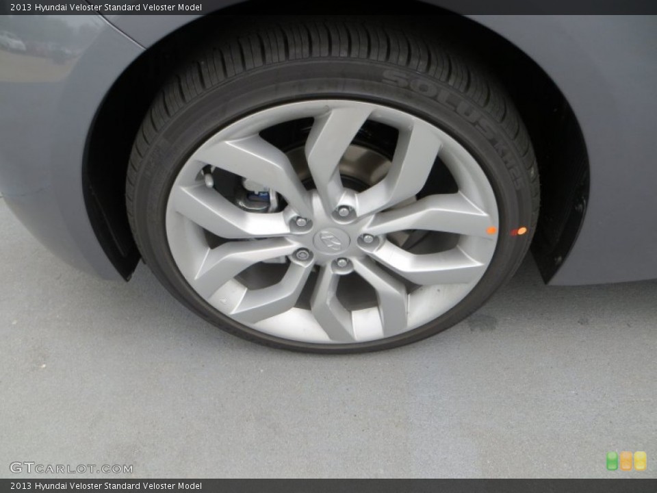2013 Hyundai Veloster  Wheel and Tire Photo #79835633