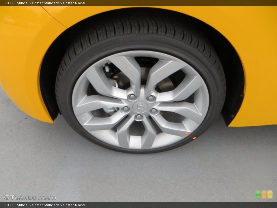 2013 Hyundai Veloster  Wheel and Tire Photo #79836292