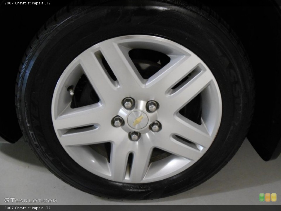 2007 Chevrolet Impala LTZ Wheel and Tire Photo #79855705