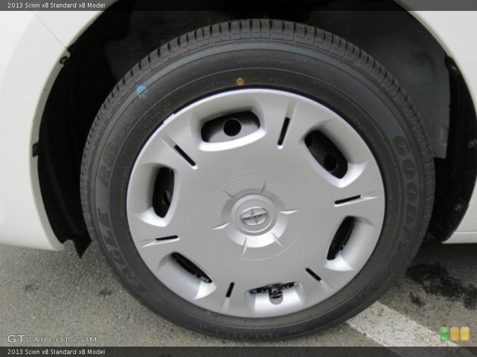 2013 Scion xB  Wheel and Tire Photo #79999813