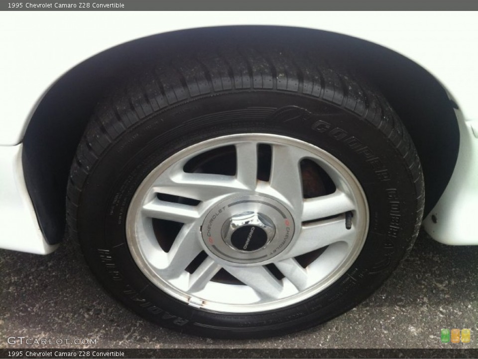 1995 Chevrolet Camaro Z28 Convertible Wheel and Tire Photo #80066961