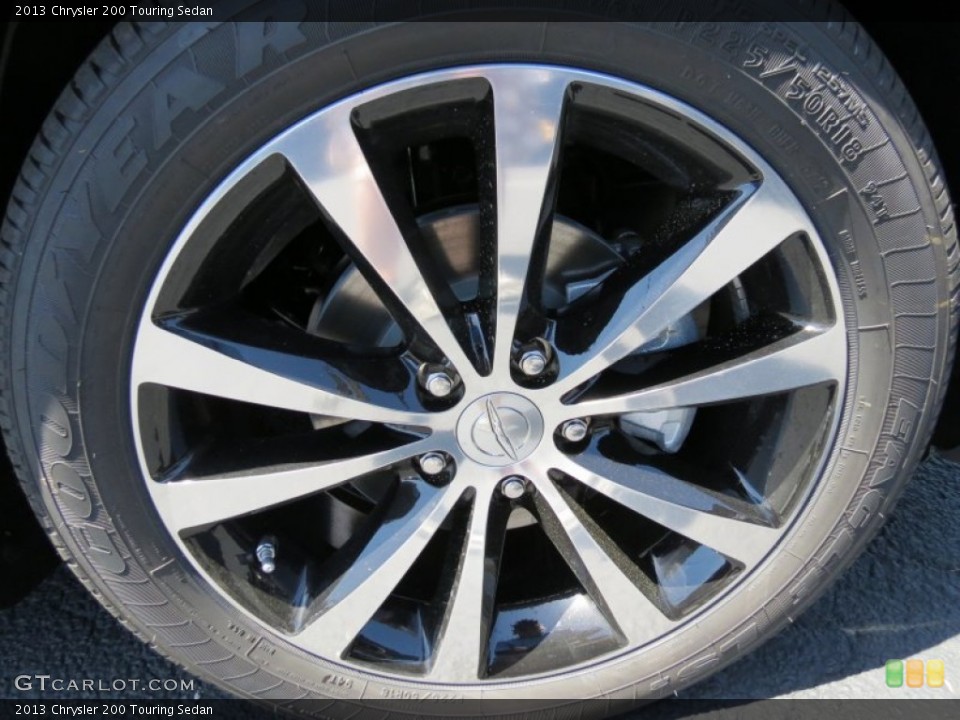 2013 Chrysler 200 Touring Sedan Wheel and Tire Photo #80118864