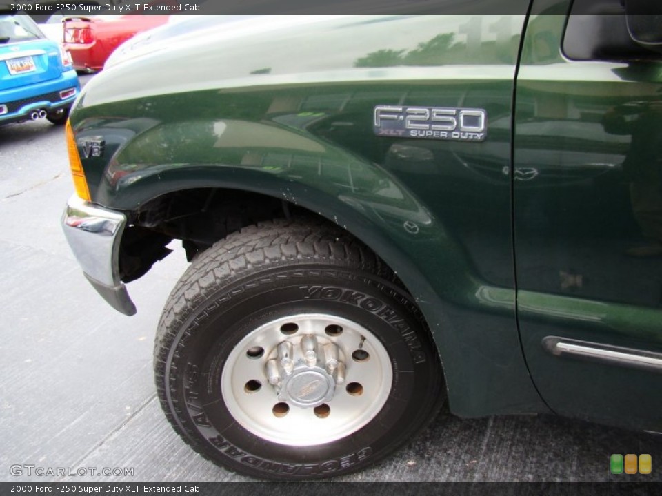 2000 Ford F250 Super Duty XLT Extended Cab Wheel and Tire Photo #80177609
