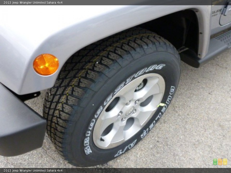 2013 Jeep Wrangler Unlimited Sahara 4x4 Wheel and Tire Photo #80217456