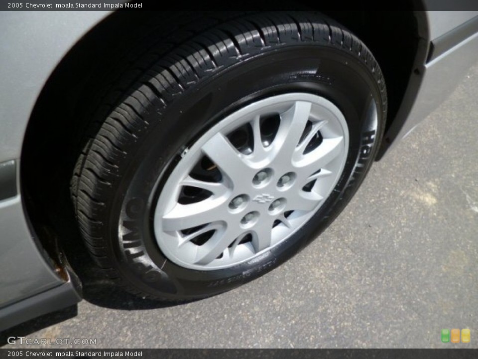 2005 Chevrolet Impala  Wheel and Tire Photo #80299823