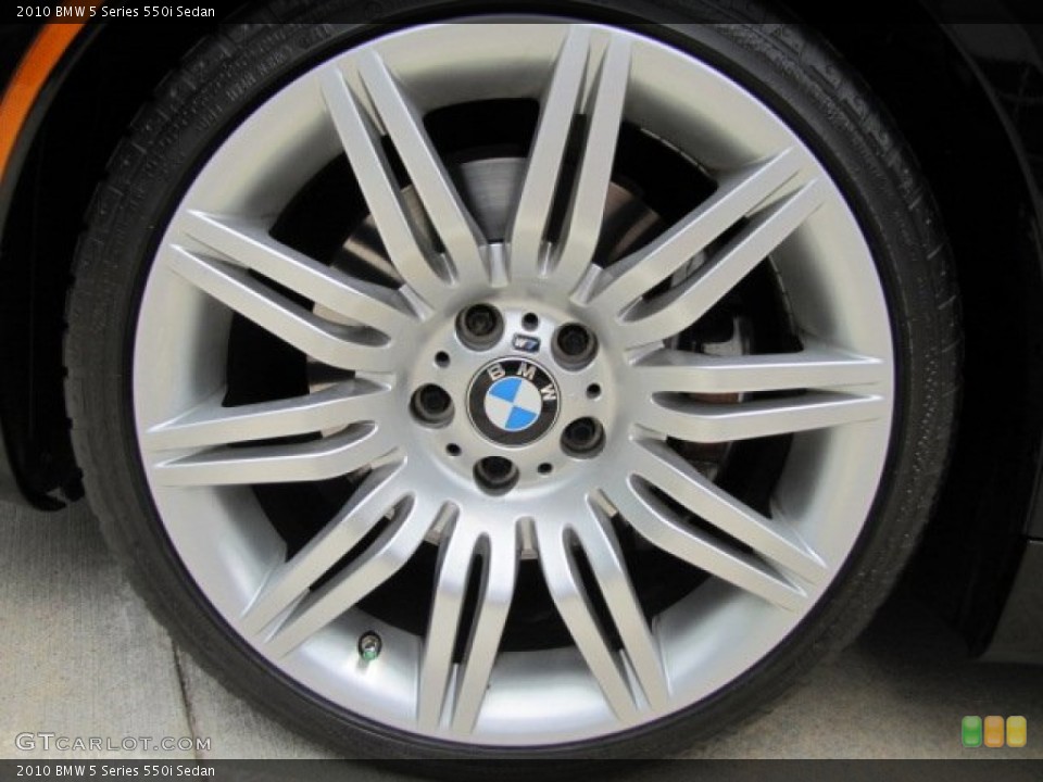 2010 BMW 5 Series 550i Sedan Wheel and Tire Photo #80306589