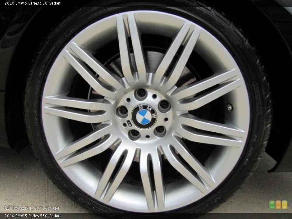 2010 BMW 5 Series 550i Sedan Wheel and Tire Photo #80306609