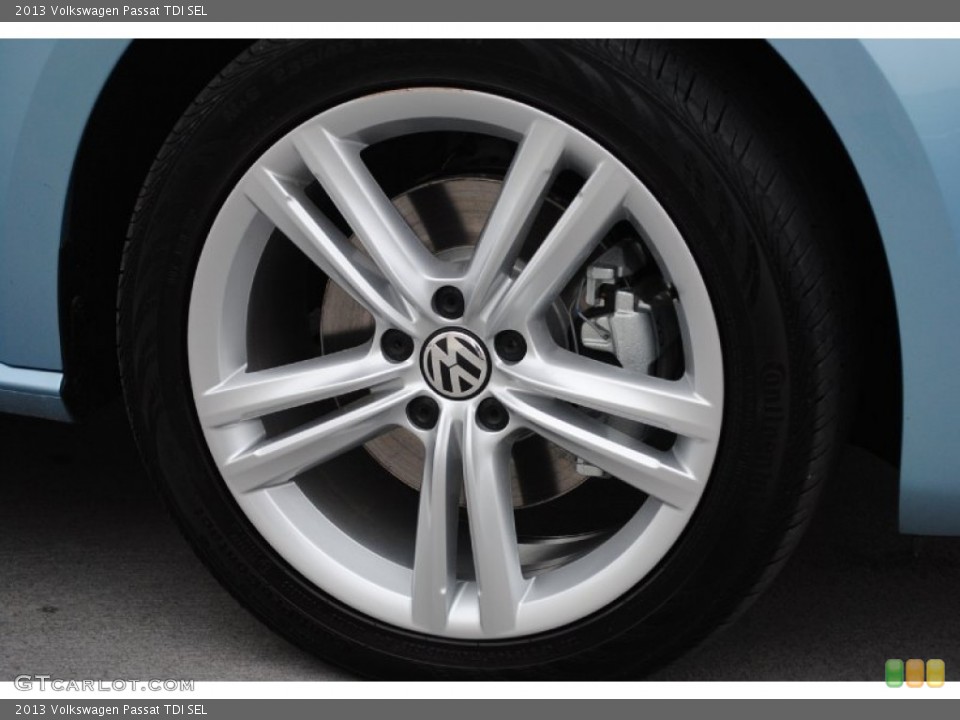 2013 Volkswagen Passat TDI SEL Wheel and Tire Photo #80319792