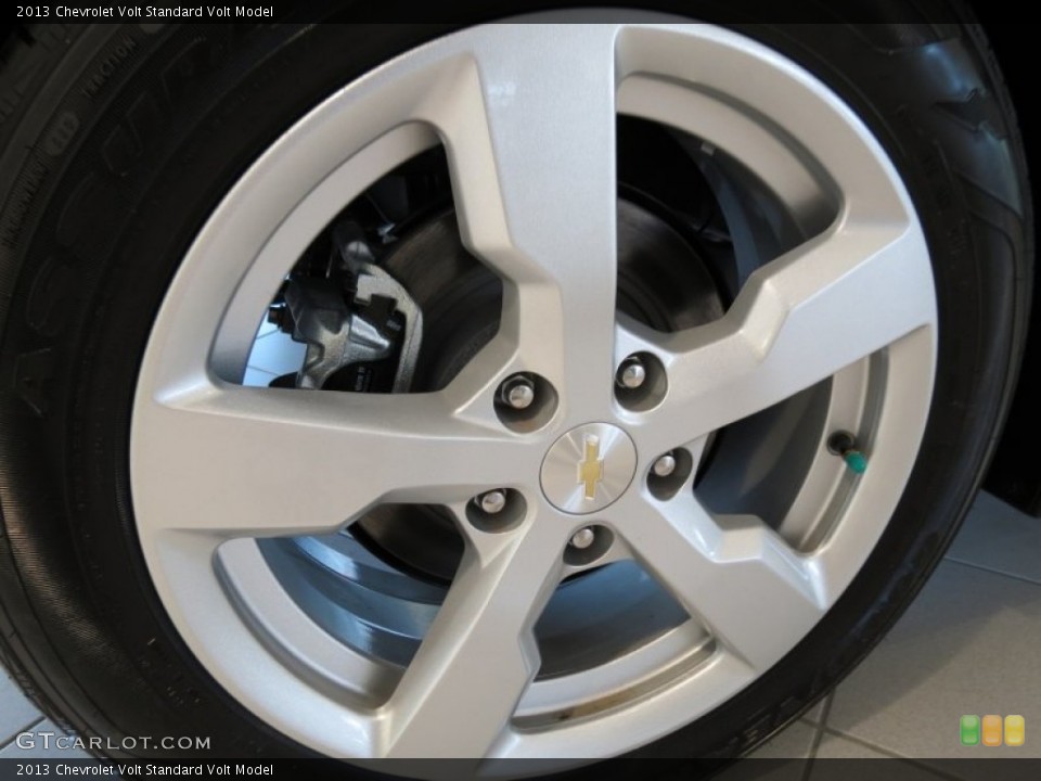 2013 Chevrolet Volt  Wheel and Tire Photo #80346041