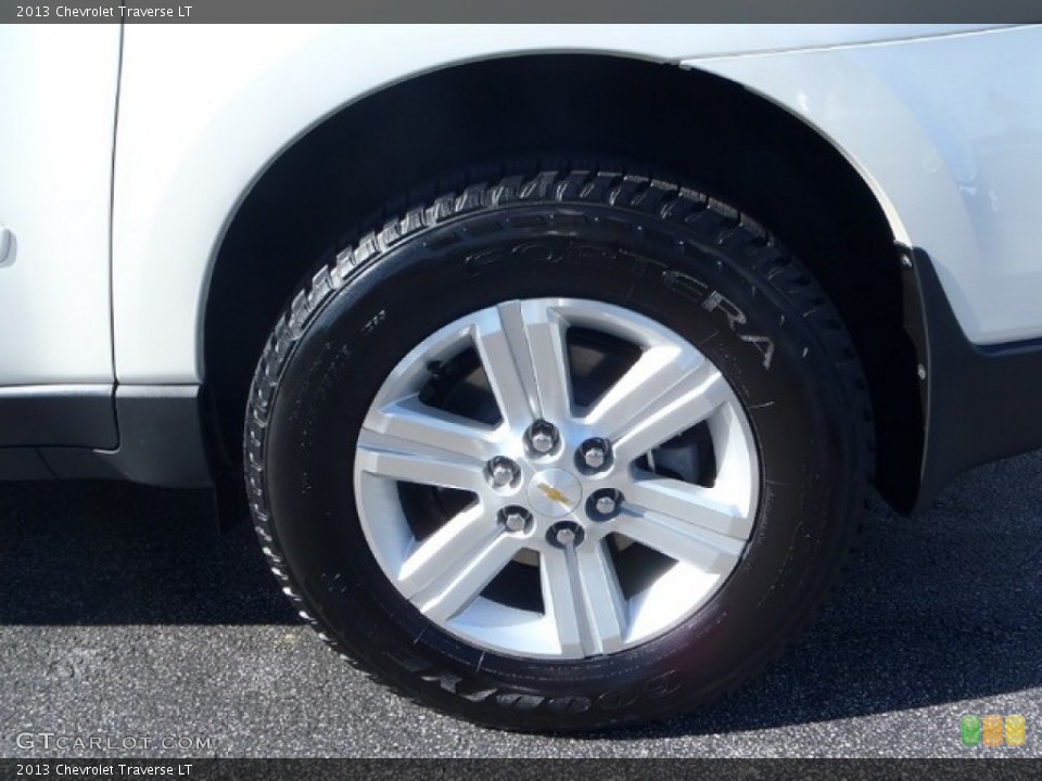 2013 Chevrolet Traverse LT Wheel and Tire Photo #80357736