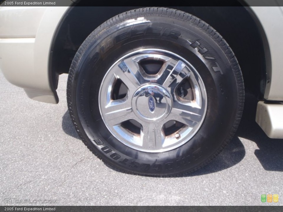 2005 Ford Expedition Limited Wheel and Tire Photo #80358569