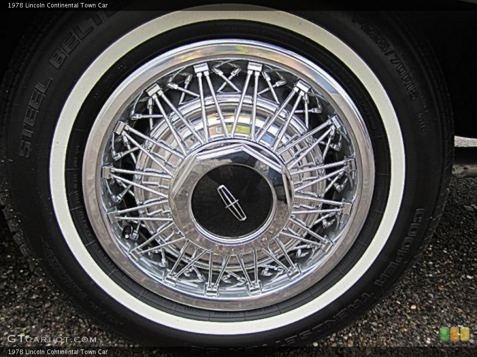 1978 Lincoln Continental Town Car Wheel and Tire Photo #80390914