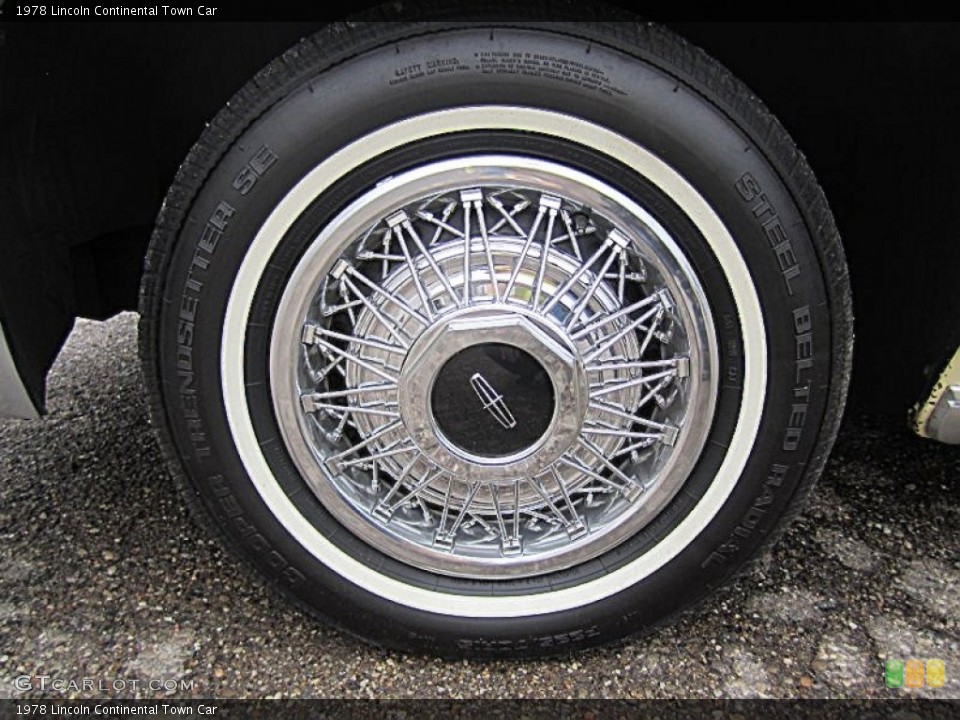 1978 Lincoln Continental Town Car Wheel and Tire Photo #80390922