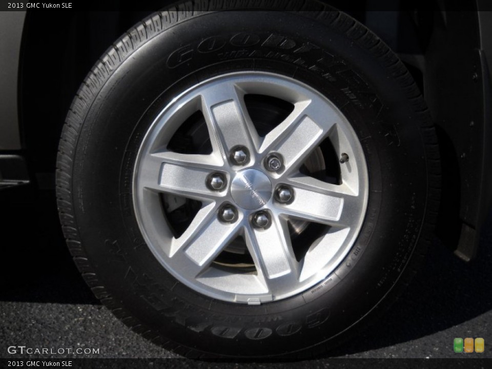 2013 GMC Yukon SLE Wheel and Tire Photo #80407615