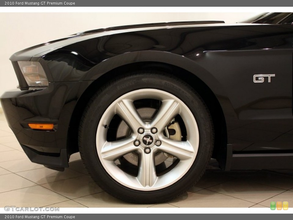 2010 Ford Mustang GT Premium Coupe Wheel and Tire Photo #80419344