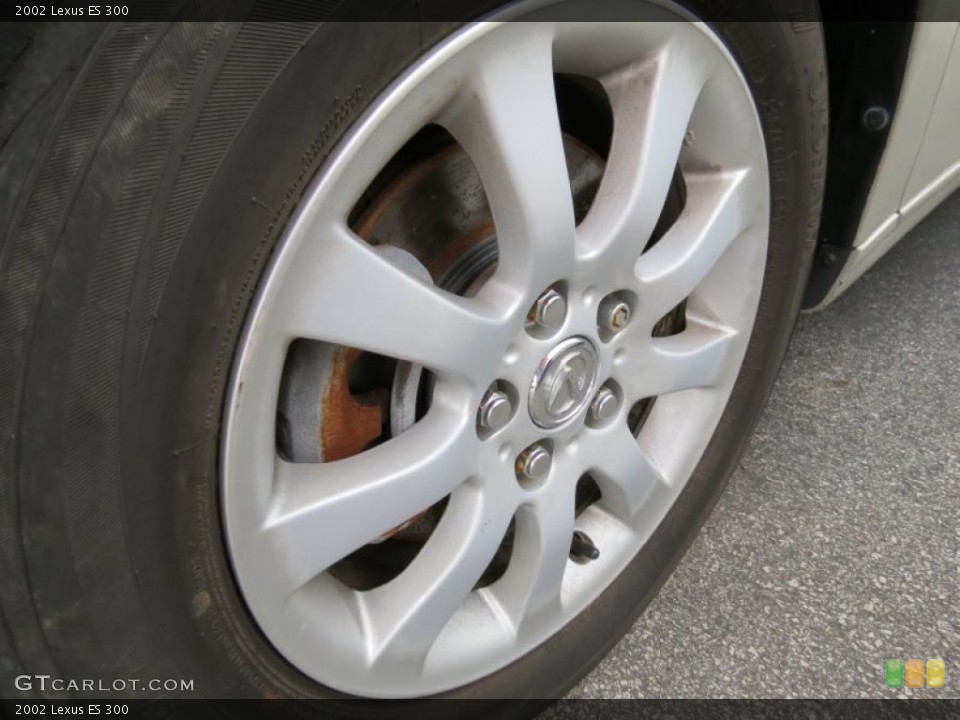 2002 Lexus ES 300 Wheel and Tire Photo #80430671
