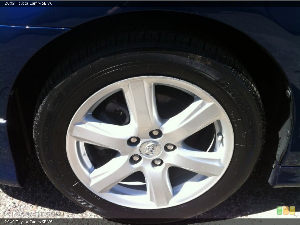 2009 Toyota Camry SE V6 Wheel and Tire Photo #80652771