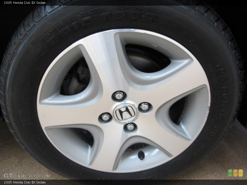 2005 Honda Civic EX Sedan Wheel and Tire Photo #80658215