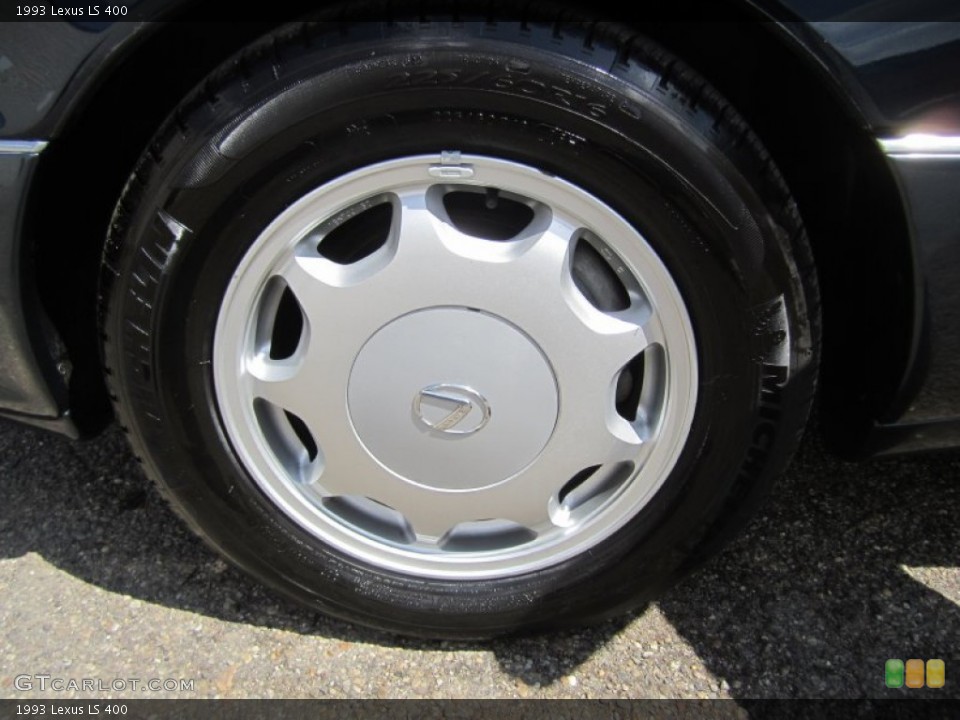 1993 Lexus LS 400 Wheel and Tire Photo #80794591