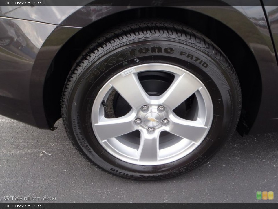 2013 Chevrolet Cruze LT Wheel and Tire Photo #80845417