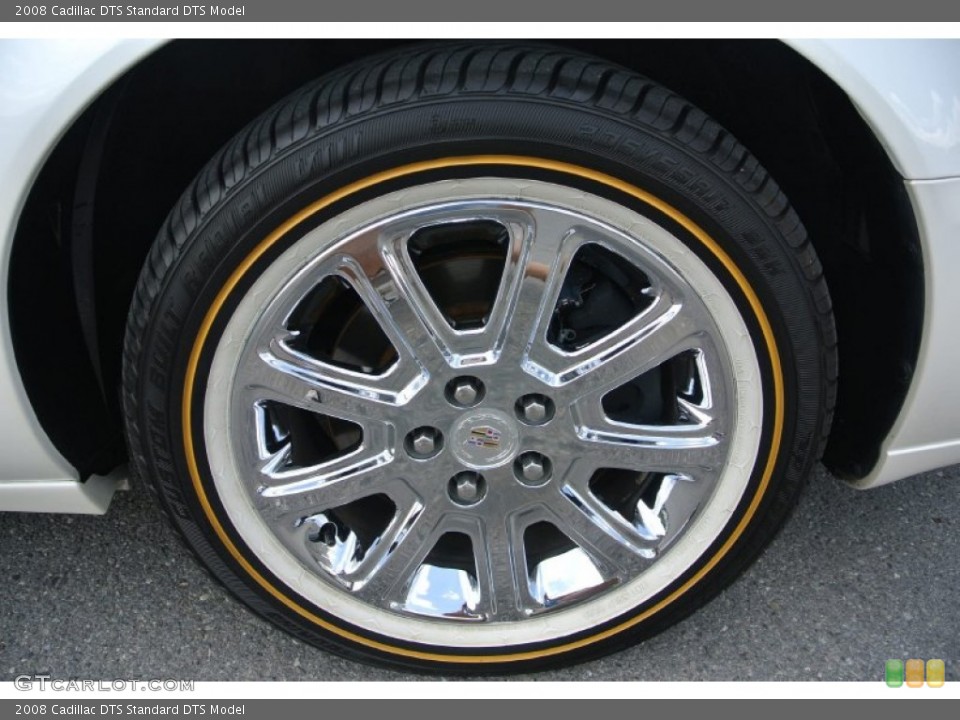 2008 Cadillac DTS  Wheel and Tire Photo #80847659
