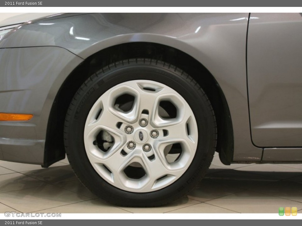 2011 Ford Fusion SE Wheel and Tire Photo #80858998