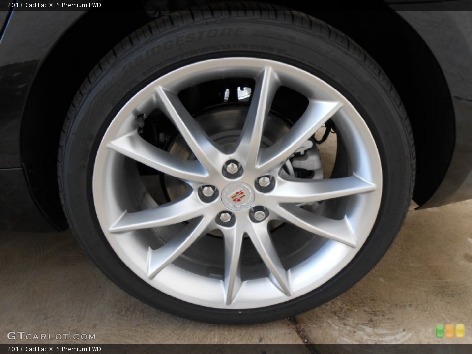 2013 Cadillac XTS Premium FWD Wheel and Tire Photo #80861305