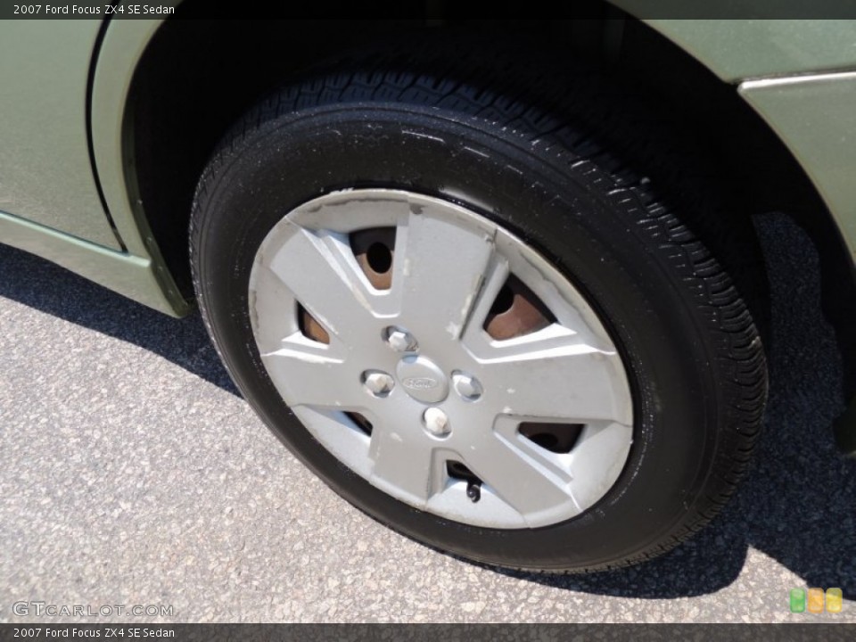 2007 Ford Focus ZX4 SE Sedan Wheel and Tire Photo #80865238