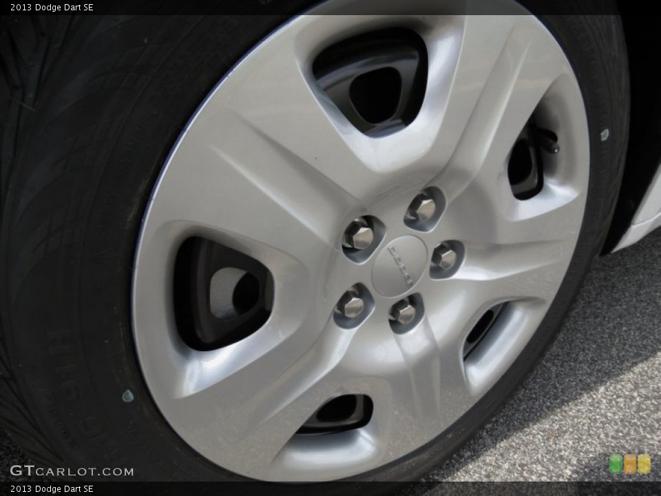 2013 Dodge Dart SE Wheel and Tire Photo #80924781